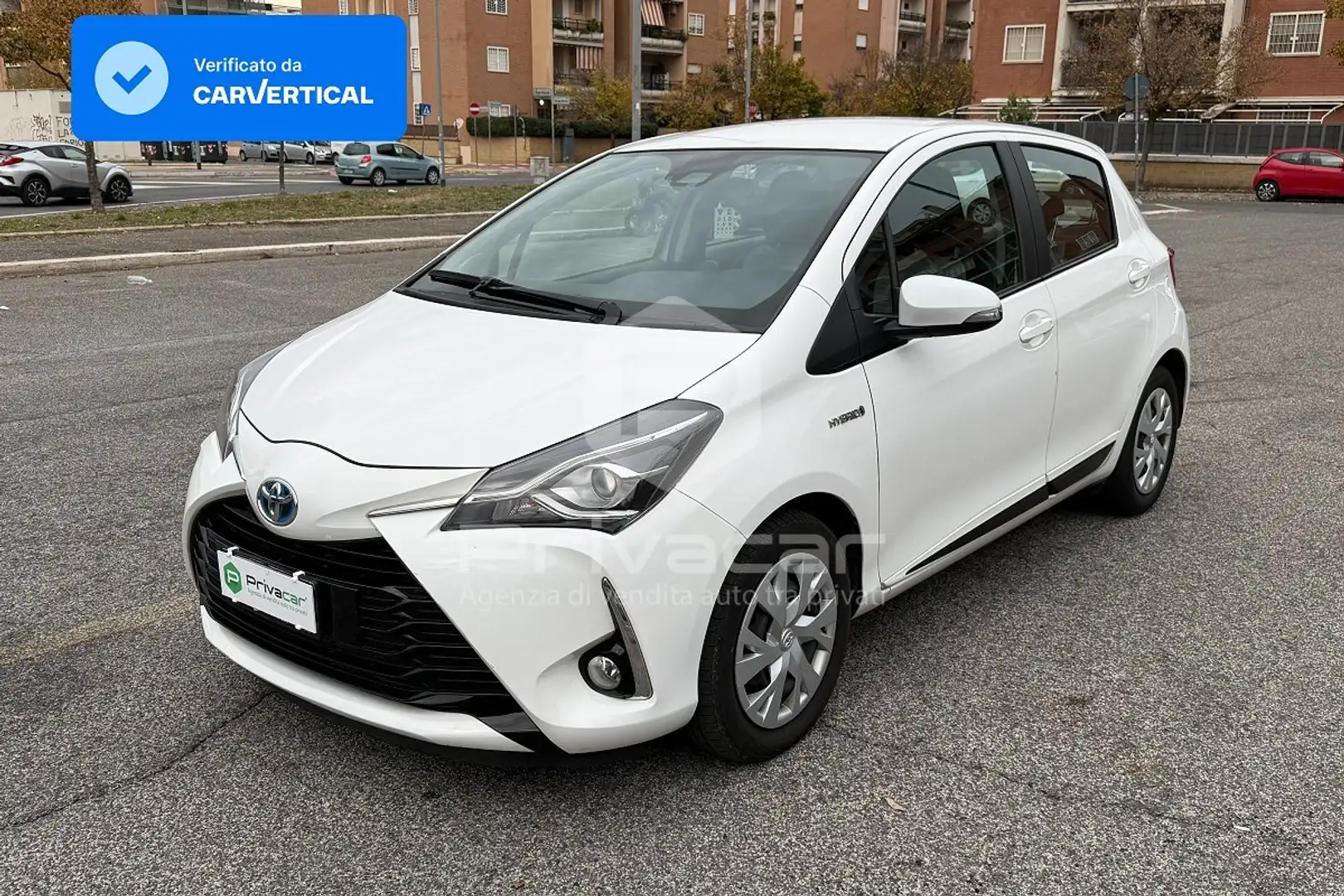 Toyota Yaris Yaris 1.5 Hybrid 5 porte Active Blanc - 1