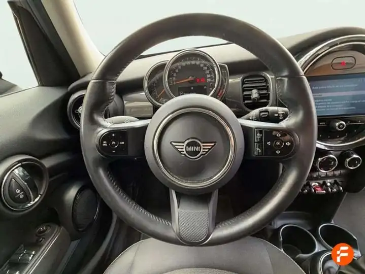 MINI Cooper 2021, foto 12