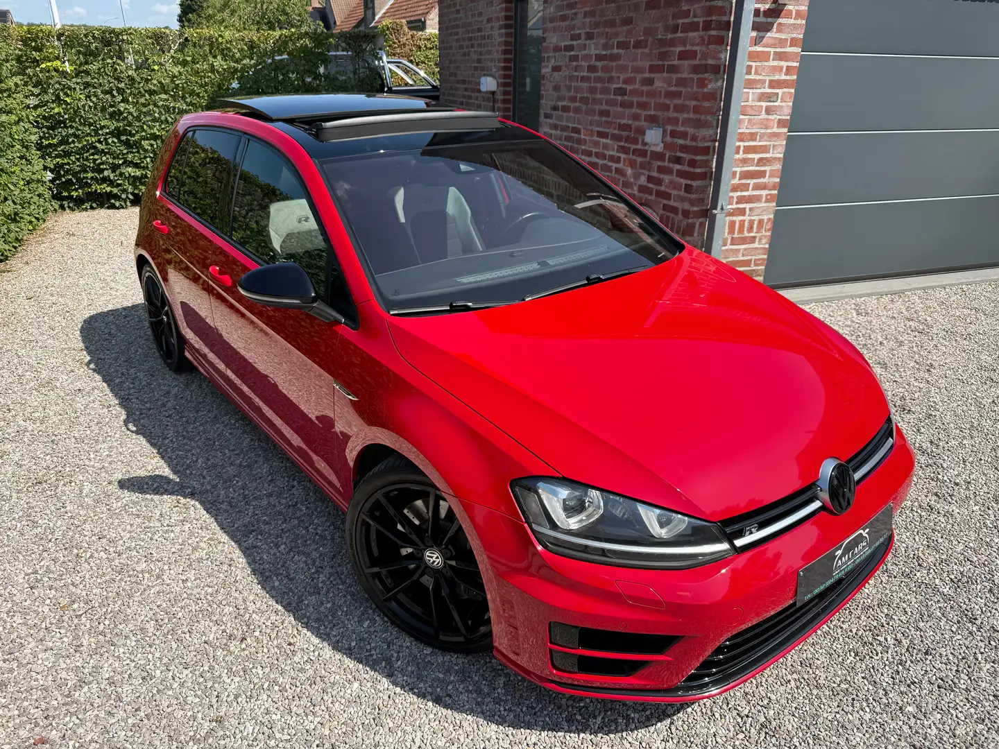 Volkswagen Golf R Golf R 2.0 TSI 4Motion DSG/ TOIT PANO / NAVI / Rot - 1