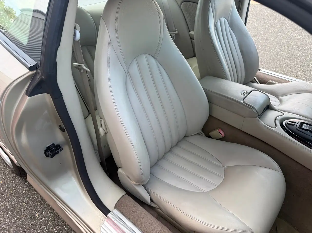 Jaguar XK8 4.0 V8 Coupé, foto 10
