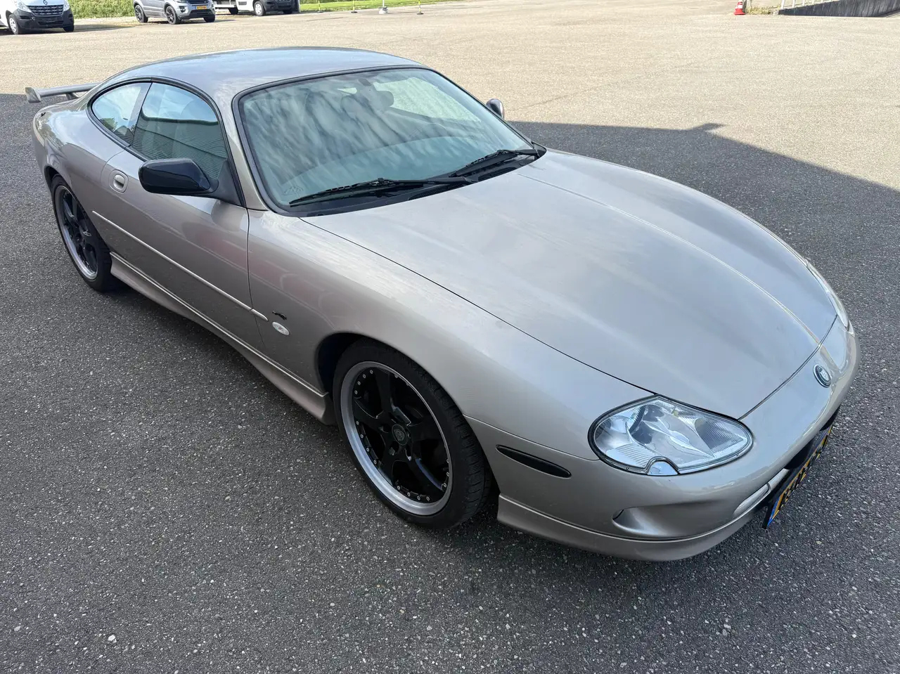 Jaguar XK8 4.0 V8 Coupé, foto 6