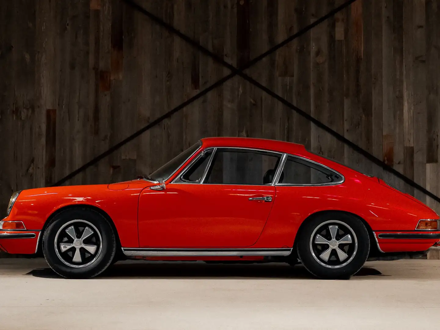 Porsche 911 S coupe SWB Orange - 2