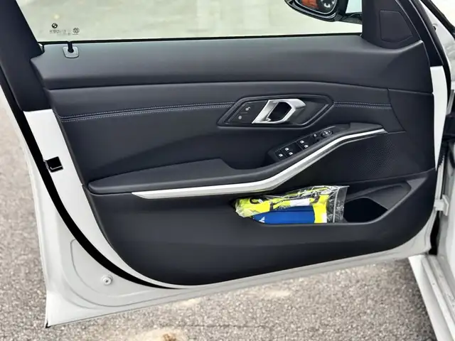 BMW M view 11