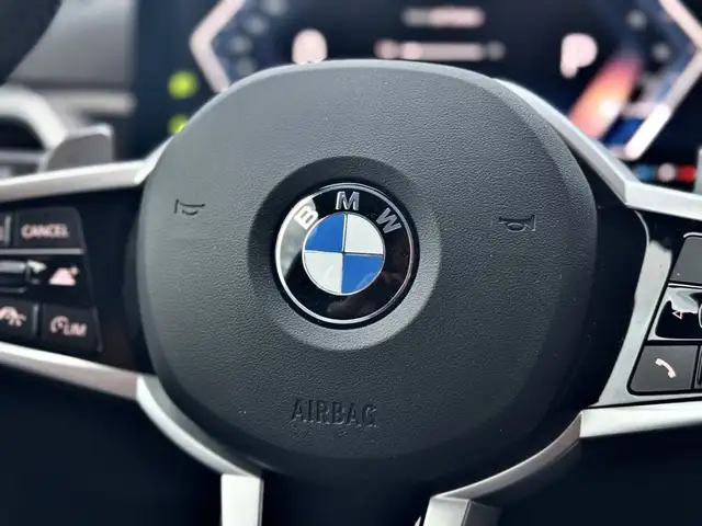 BMW M view 14