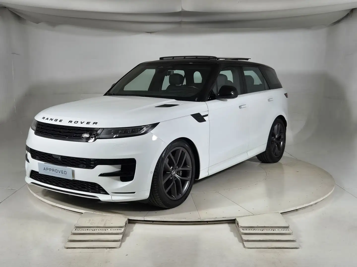 Land Rover Range Rover Sport III 2022 3.0d i6 mhev Dynamic HSE awd 250 Weiß - 1
