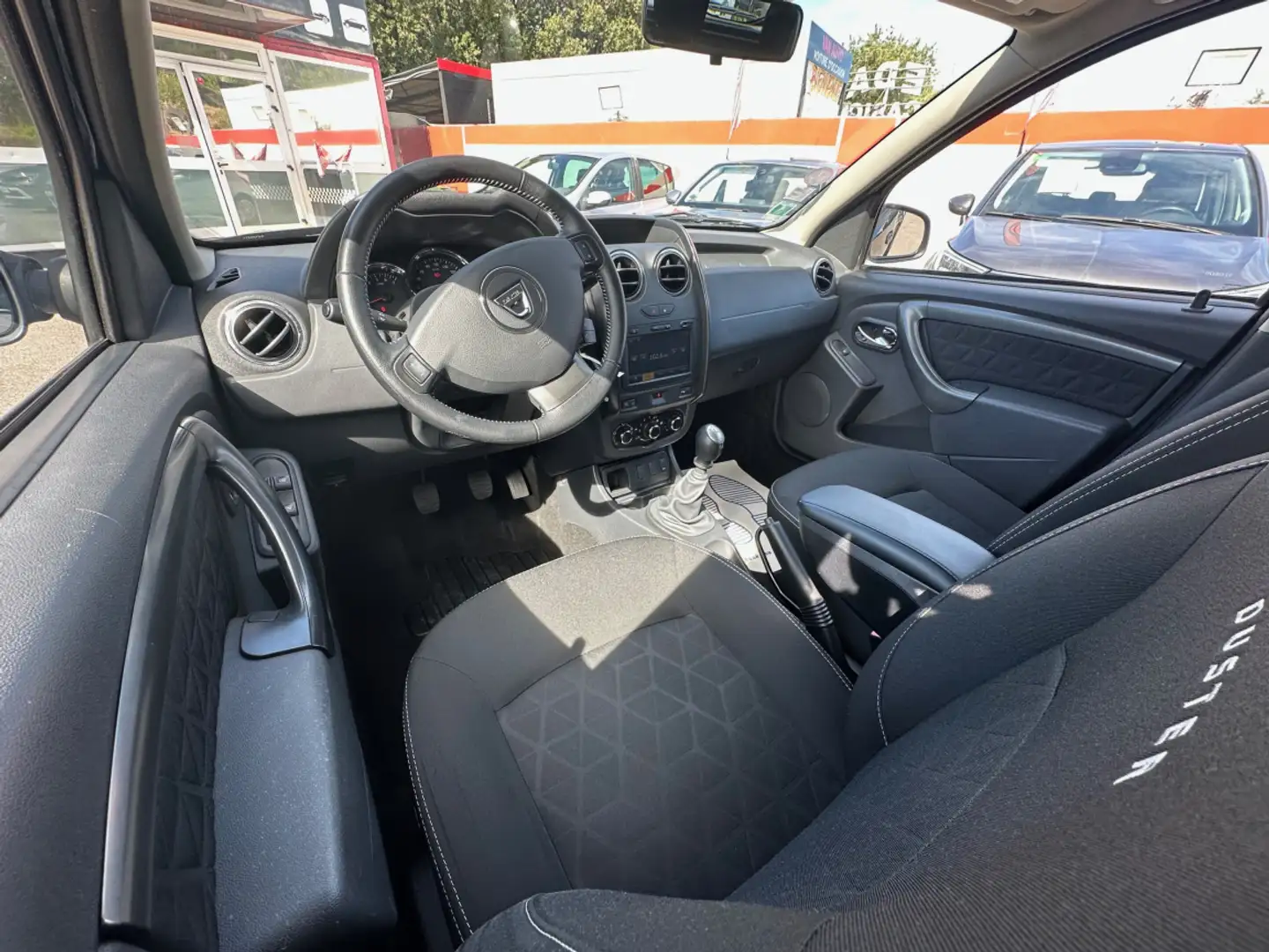 Dacia Duster TCe 125 4x2 Prestige - 2