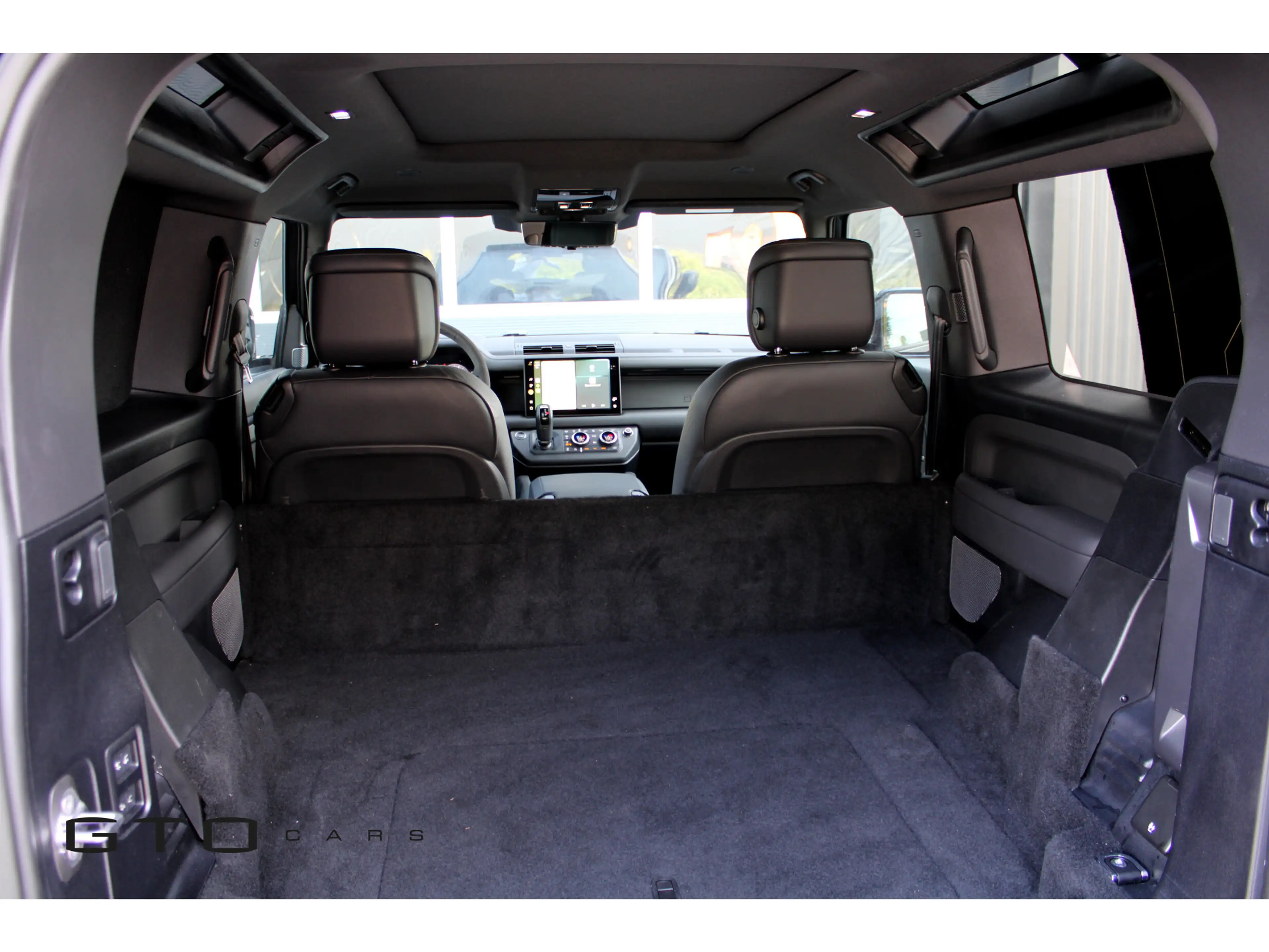 Land Rover Defender 5.0 P525 90 V8 Carpathian Edition QuickSilver / Ur — photo 24