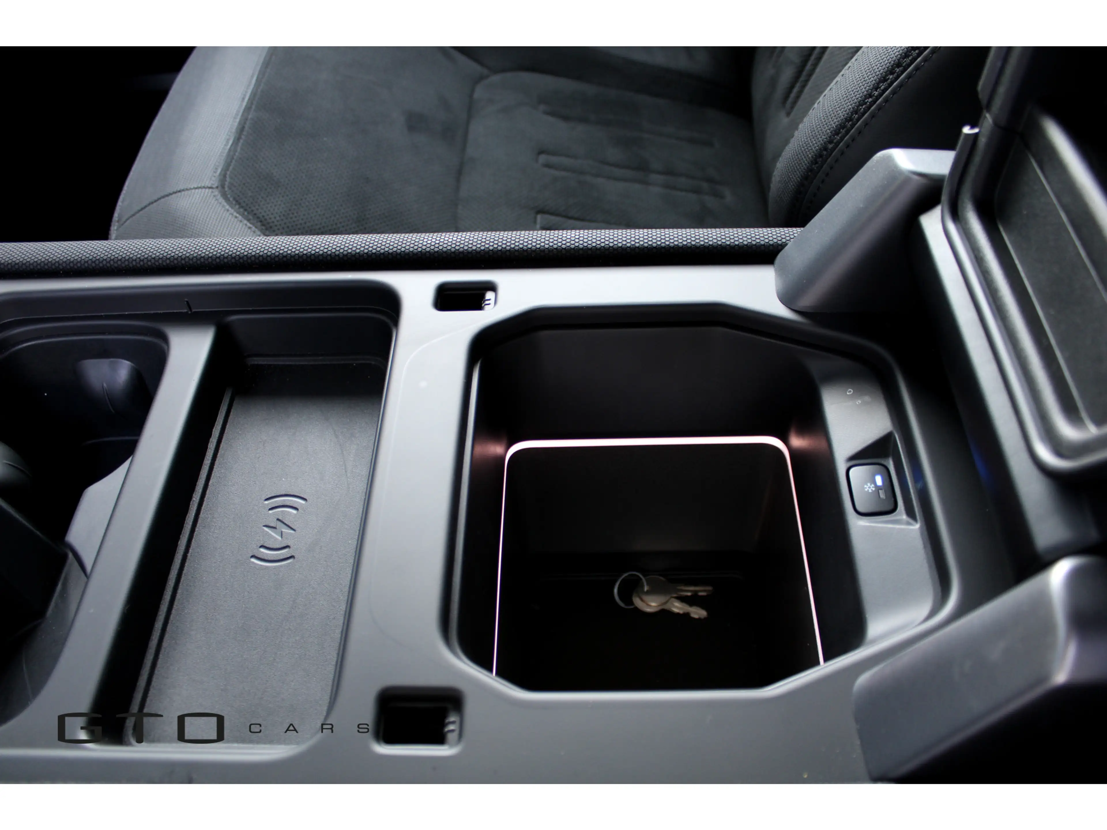 Land Rover Defender 5.0 P525 90 V8 Carpathian Edition QuickSilver / Ur — photo 20