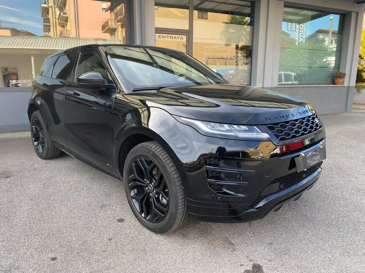 Land Rover Range Rover Evoque 2.0d i4 mhev HSE awd 180cv R-Dynamic Noir - 2