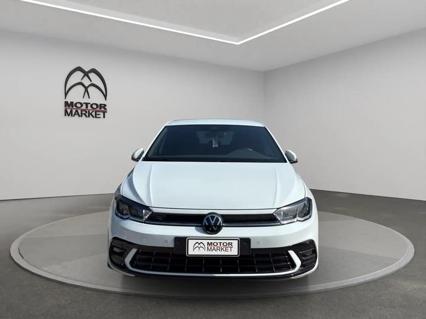 Volkswagen Polo 1.0 tsi R-Line 95cv Bianco - 2