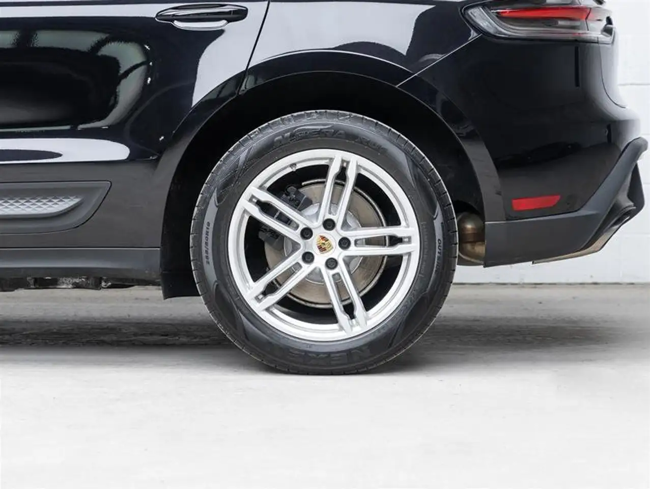 Porsche Macan снимка Porsche Macan
