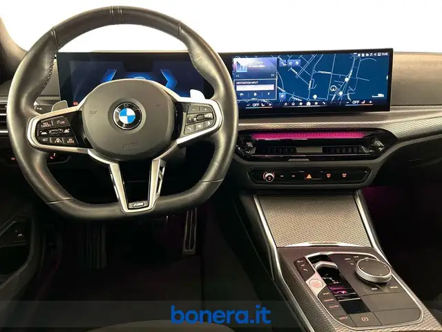 BMW 3 Series view 15