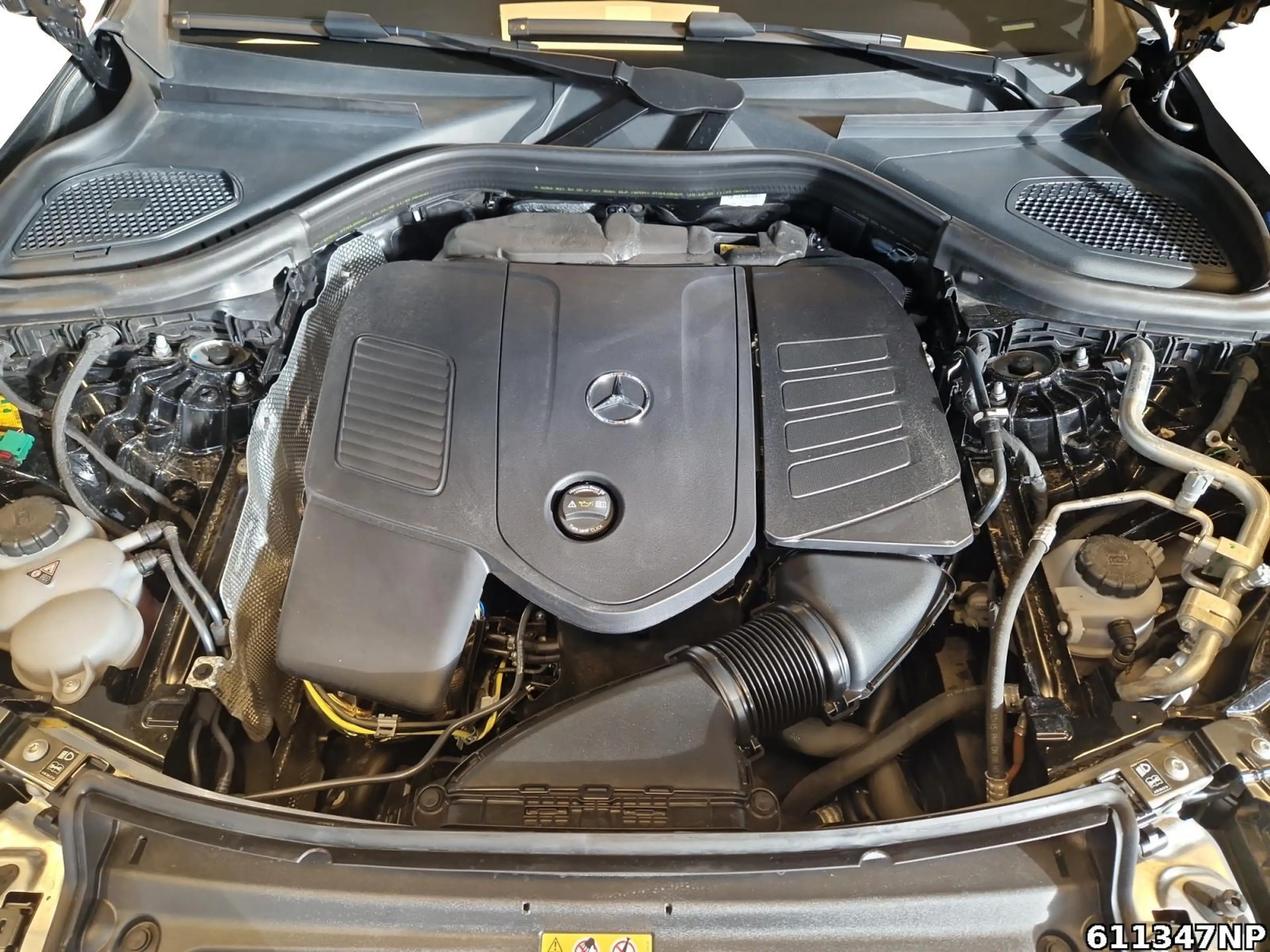 Mercedes-Benz GLC 400 e 4M AMG  Pano AHK Digital Light Memory. — photo 7