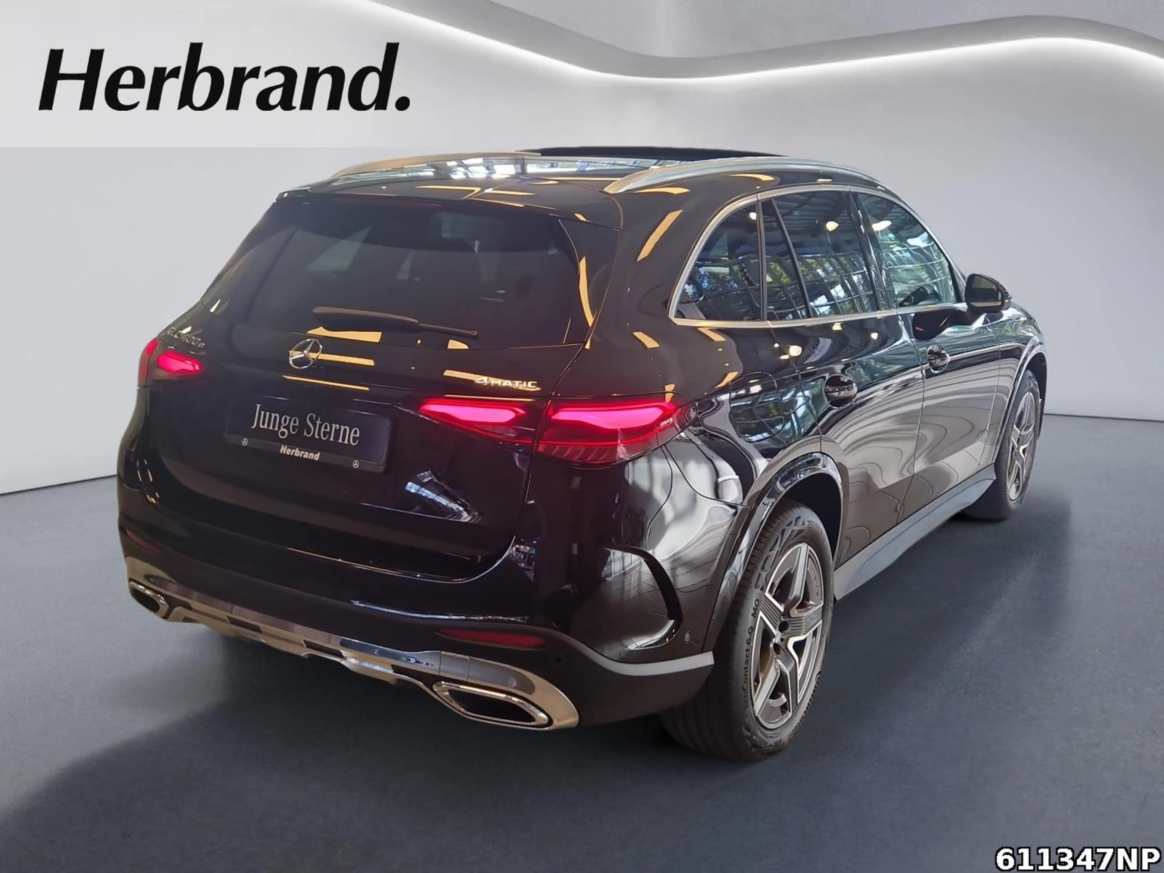 Mercedes-Benz GLC 400 e 4M AMG  Pano AHK Digital Light Memory. — photo 3