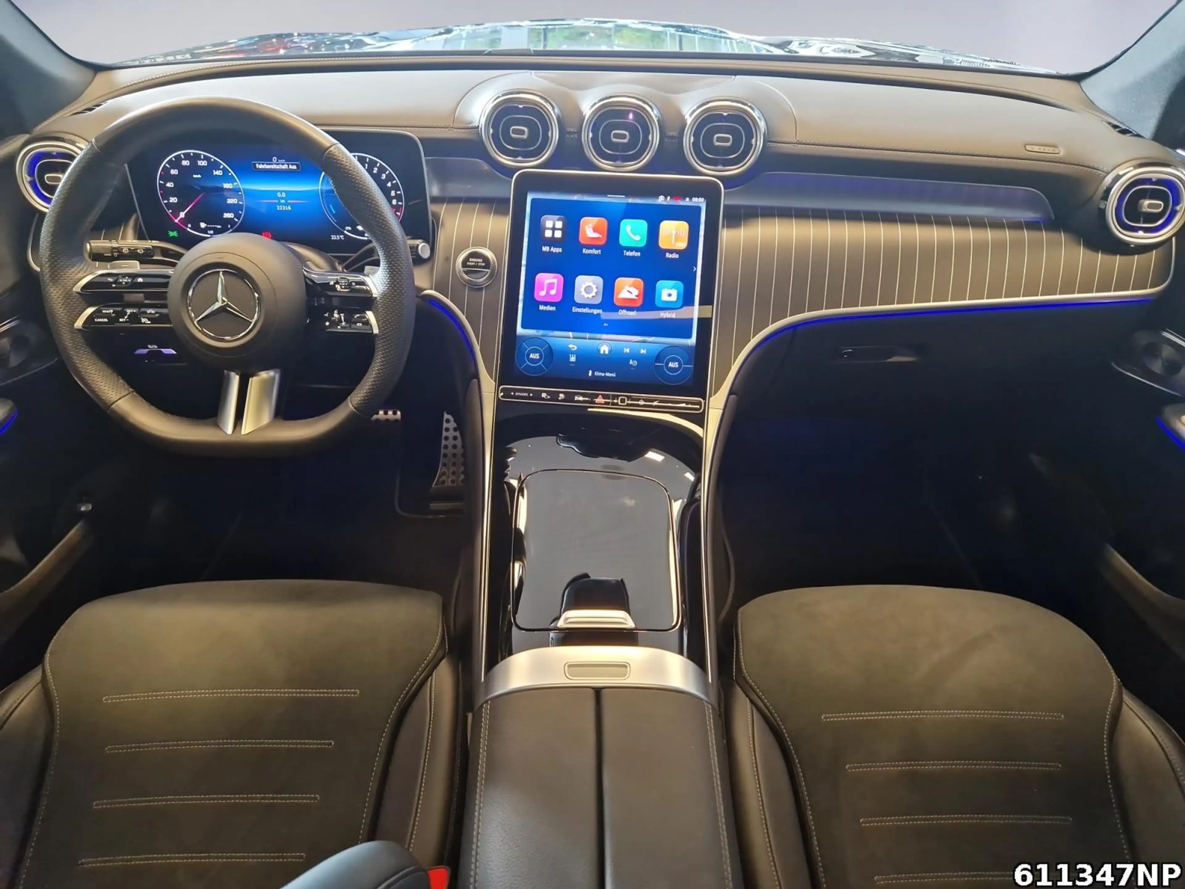 Mercedes-Benz GLC 400 e 4M AMG  Pano AHK Digital Light Memory. — photo 8