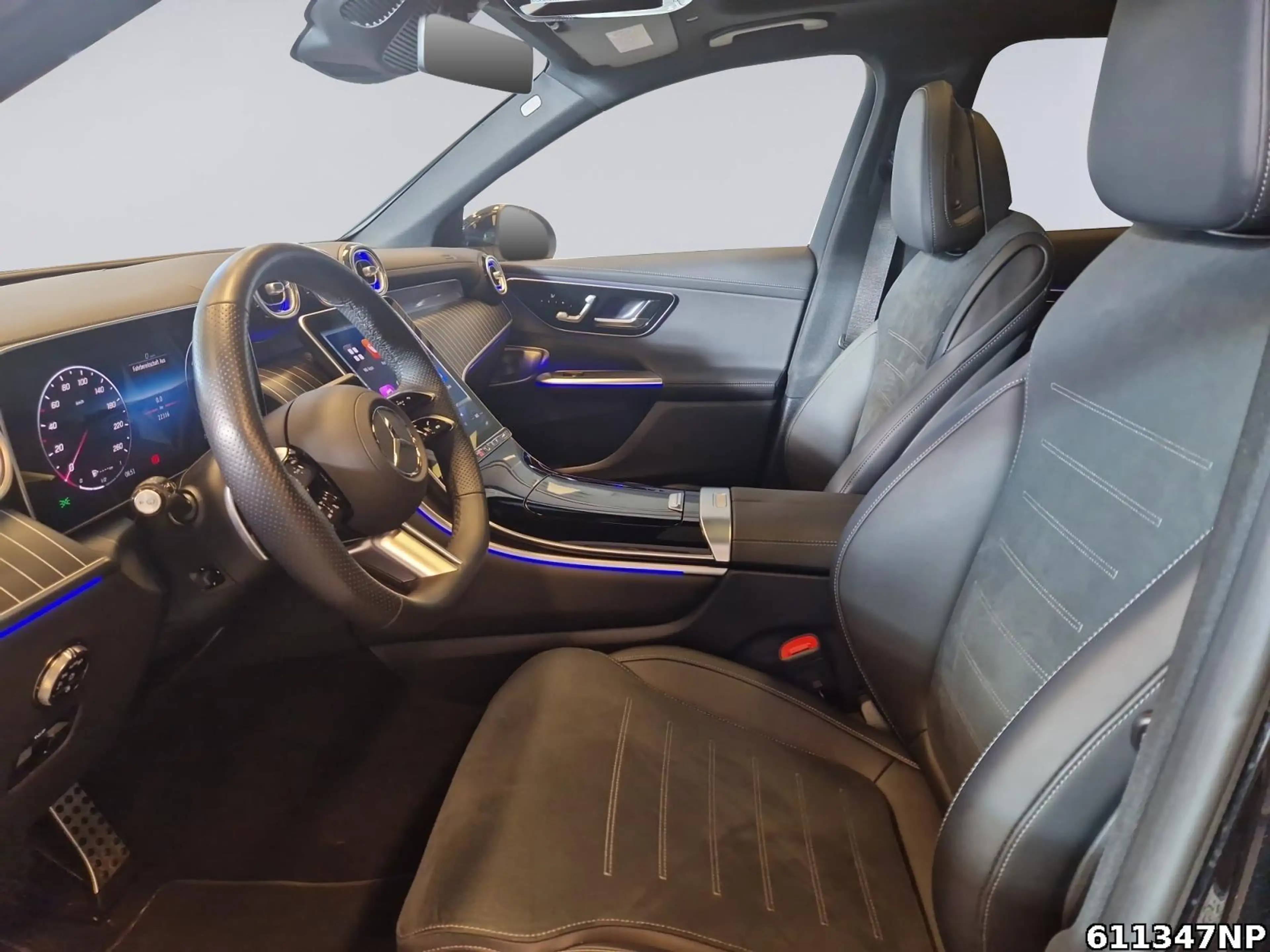 Mercedes-Benz GLC 400 e 4M AMG  Pano AHK Digital Light Memory. — photo 10