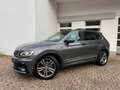Volkswagen Tiguan 2.0 TDI DSG R-Line BMT 4Motion Kamera AHK Grau - thumbnail 2