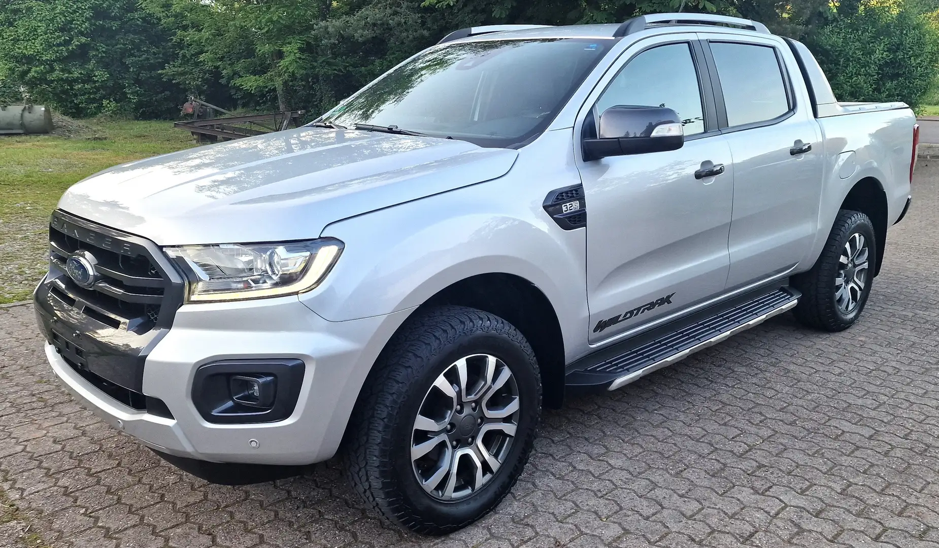 Ford Ranger 3.2 Wildtrak Doppelkabine 4x4 Plateado - 1