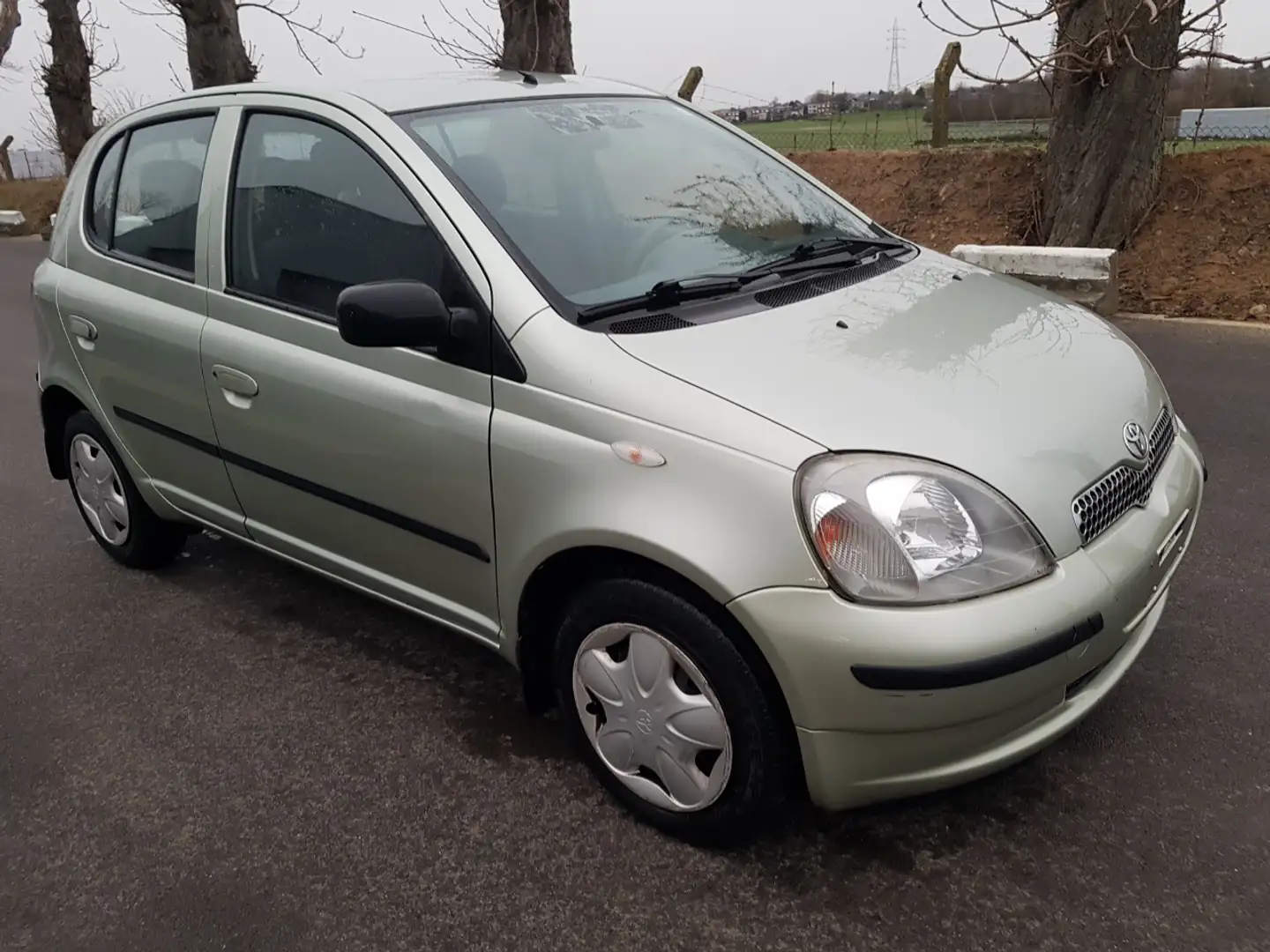 Toyota Yaris 1.4 Turbo D4D Linea Luna Verde - 2