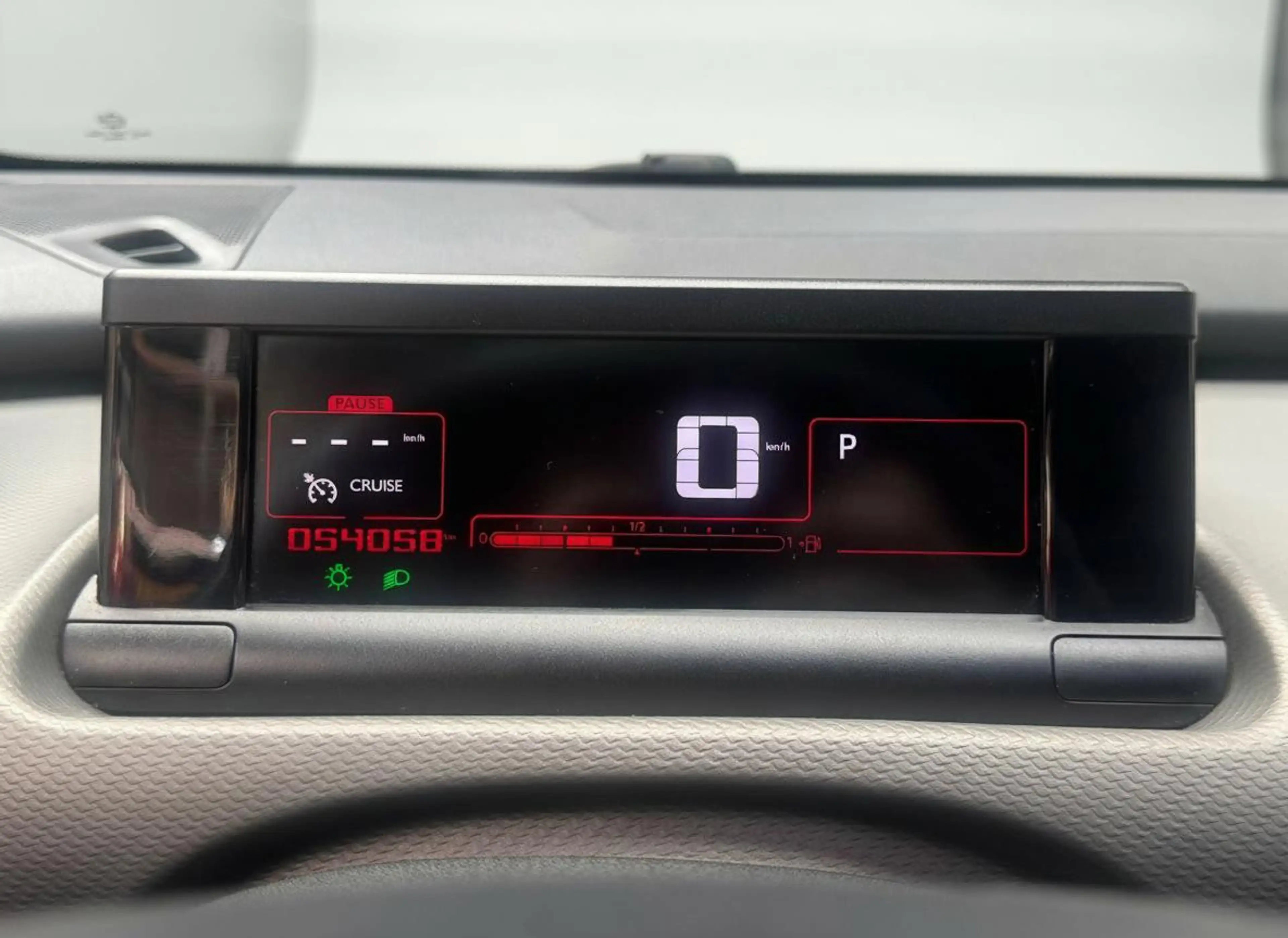 Citroen C4 Cactus 1.2 PT 110 EAT6 Shine | Automaat | Panoramadak | P — photo 9