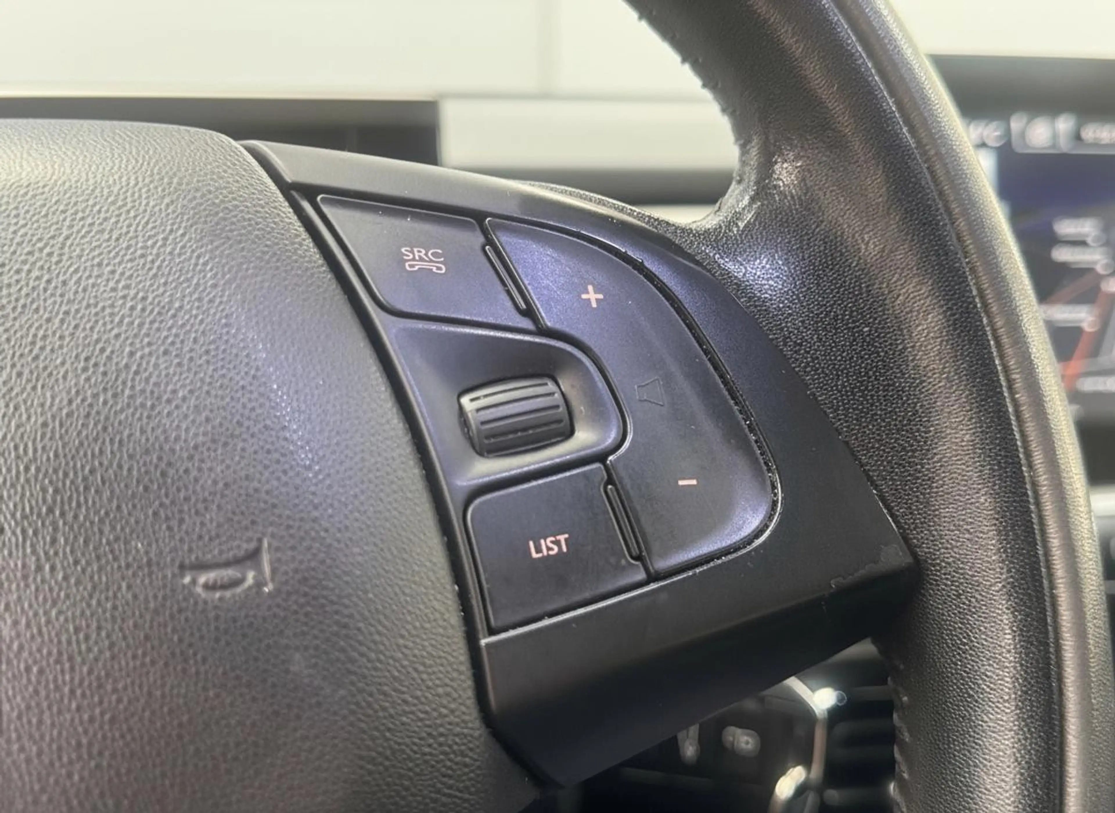 Citroen C4 Cactus 1.2 PT 110 EAT6 Shine | Automaat | Panoramadak | P — photo 17