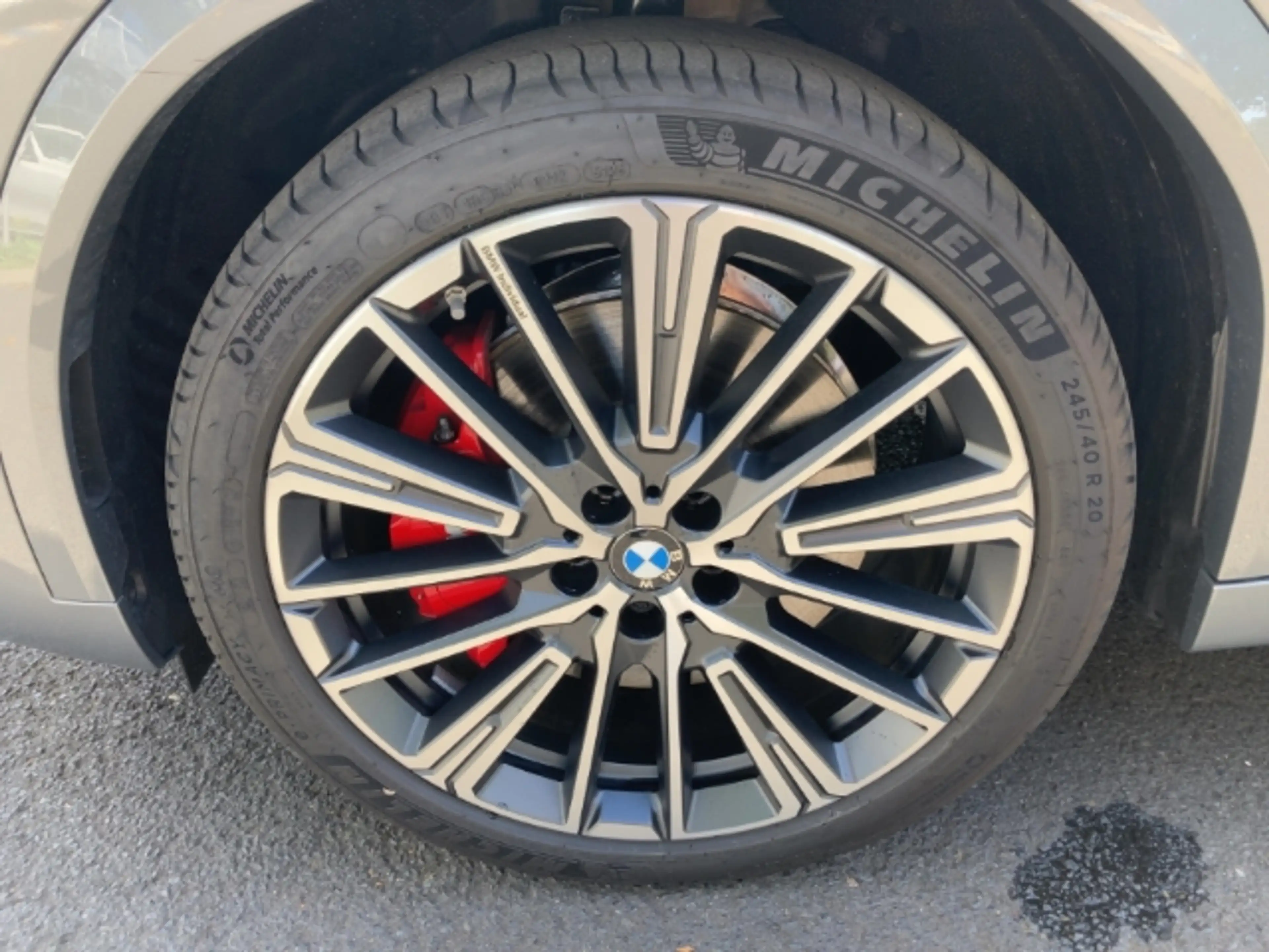 BMW X2 xDrive30 M-Sport-Pro Pano AHK 20'' Iconic adLED DA — photo 13