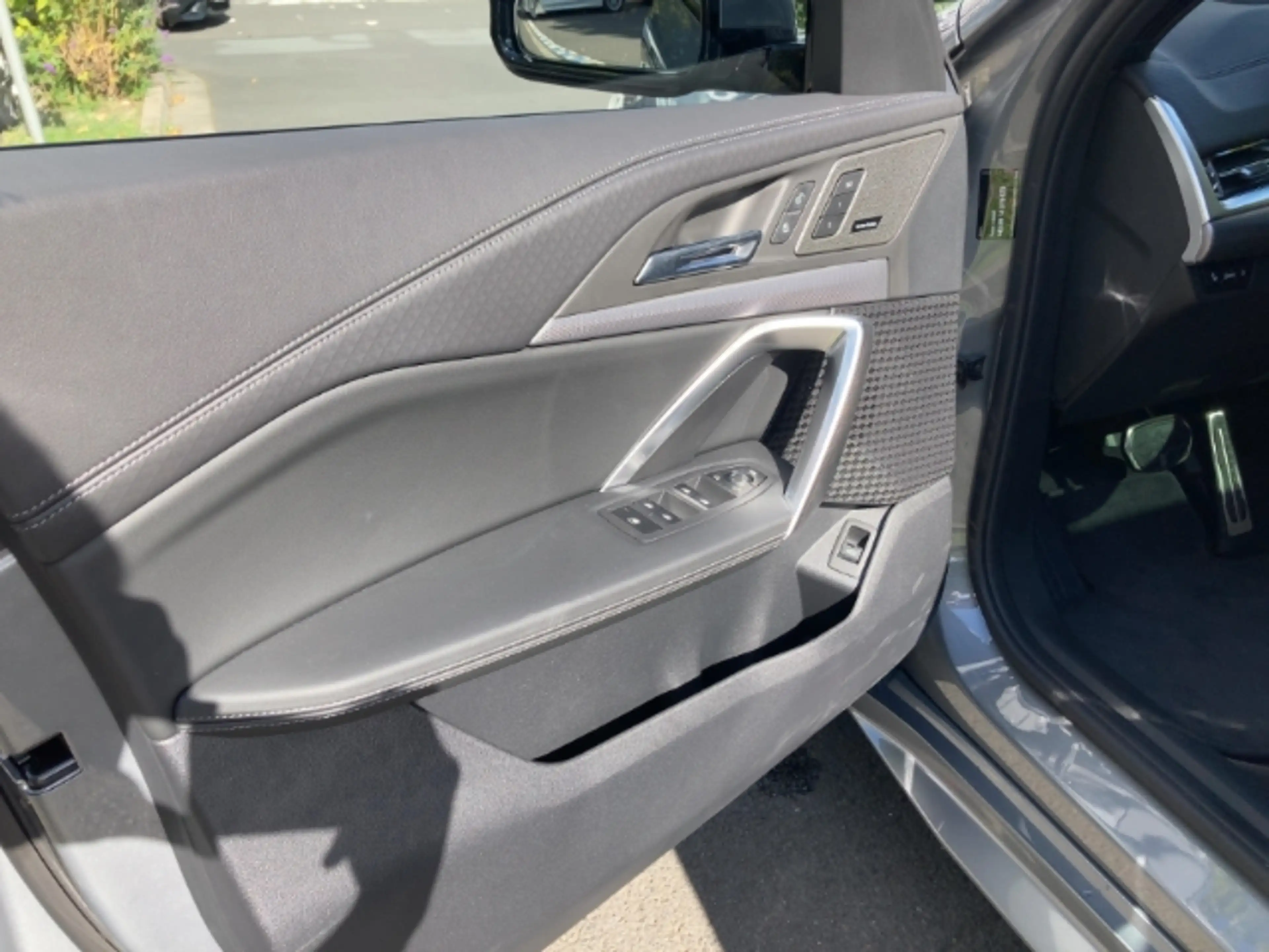 BMW X2 xDrive30 M-Sport-Pro Pano AHK 20'' Iconic adLED DA — photo 12