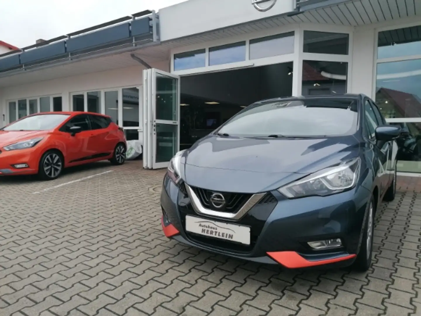 Nissan Micra N-WAY 1.0 EU6d-T N-Way,Navi,Kamera,Sitzh. Grau - 1