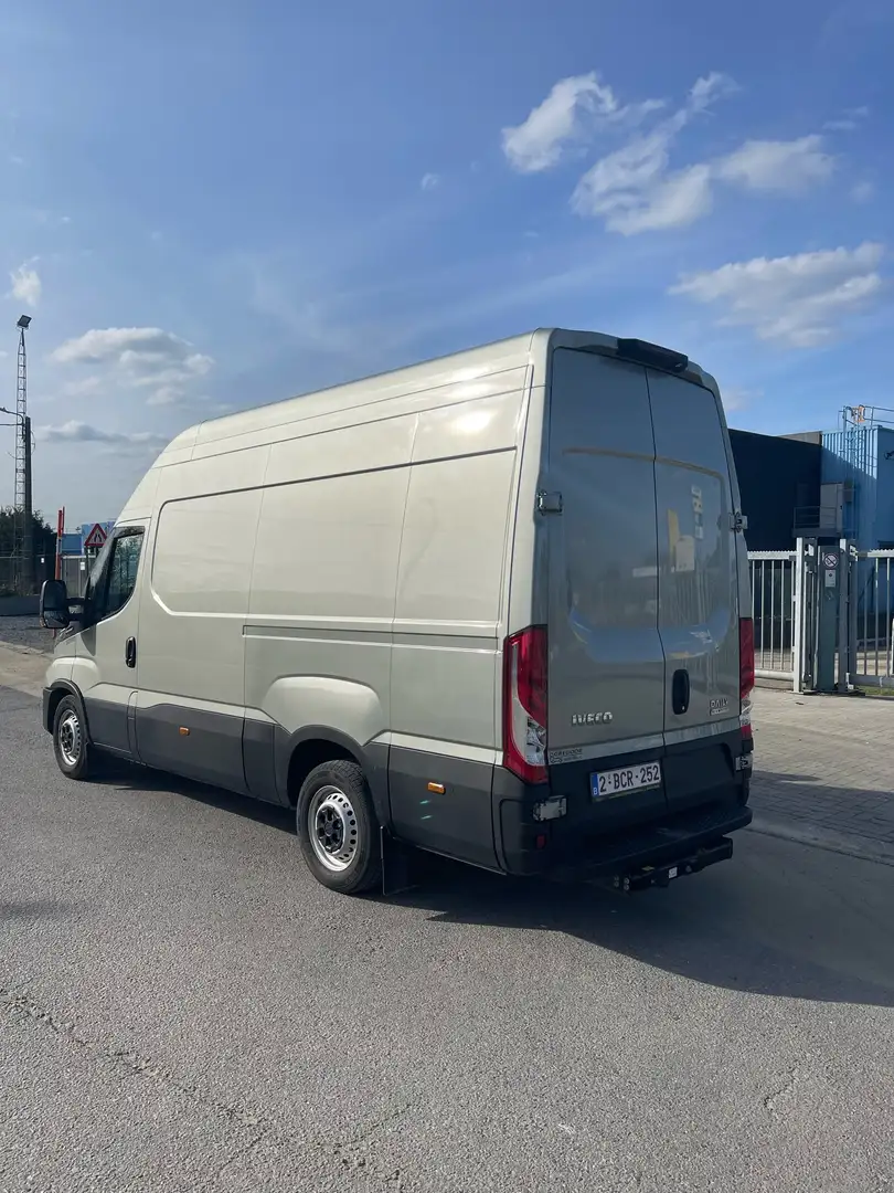 Iveco Daily 35 C 18HA8 €39 000 excl. btw, SORTIMO inrichting Бежевий - 2