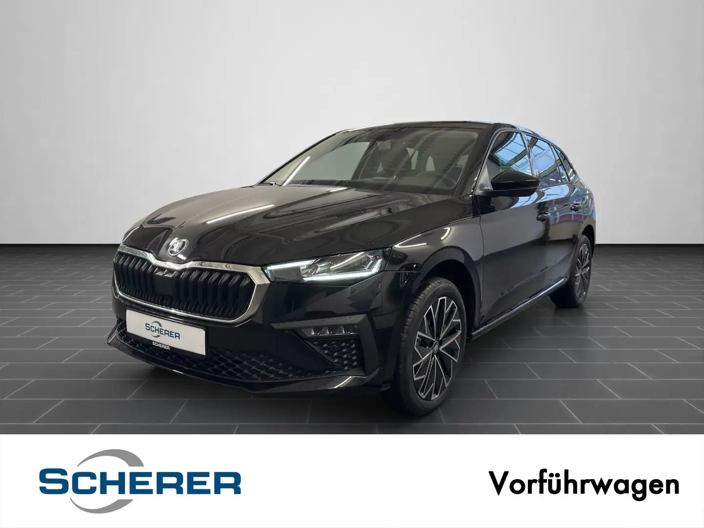 Skoda Scala Tour 1,0 TSI DSG Navi/ Fahrassistenz Plus/ Zwart - 1