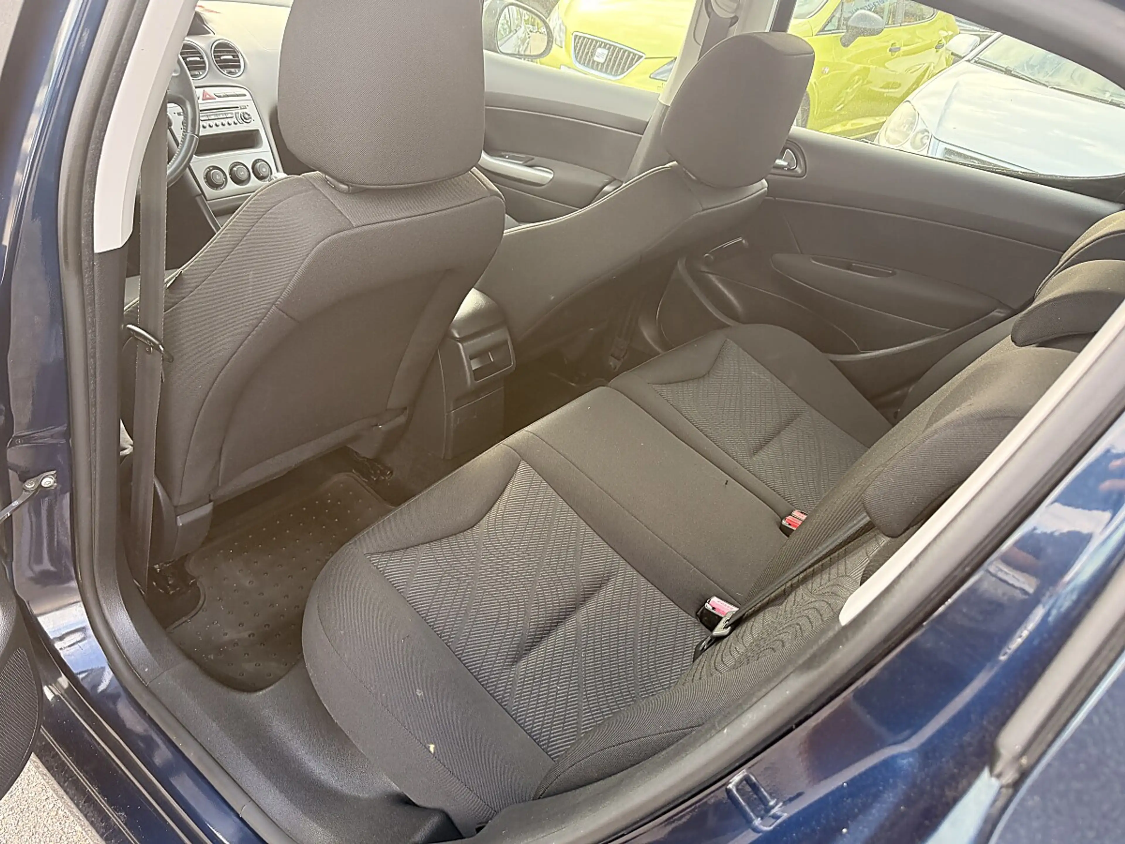 Peugeot 308 1,6 HDi 90 FAP Ö3 Edition — photo 10