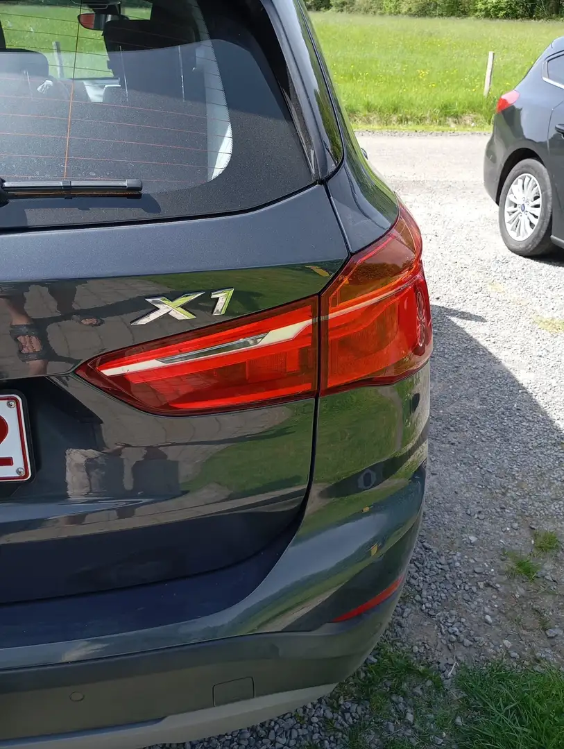 BMW X1 X1sDrive18D Grijs - 1