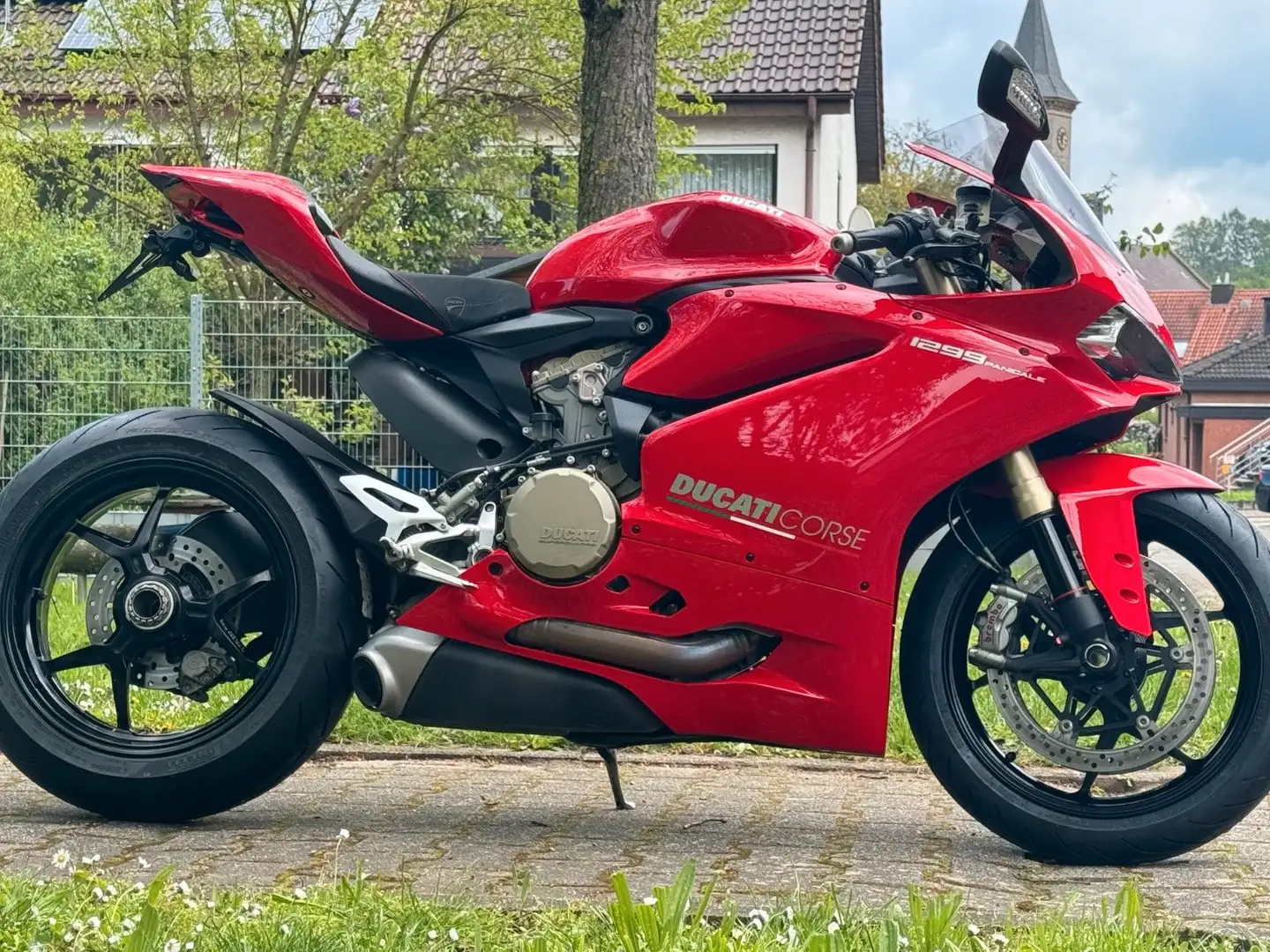 Ducati Panigale 1299 * Top Zustand Red - 2