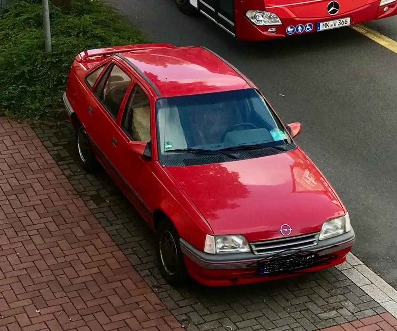 Opel Kadett e GL - 1