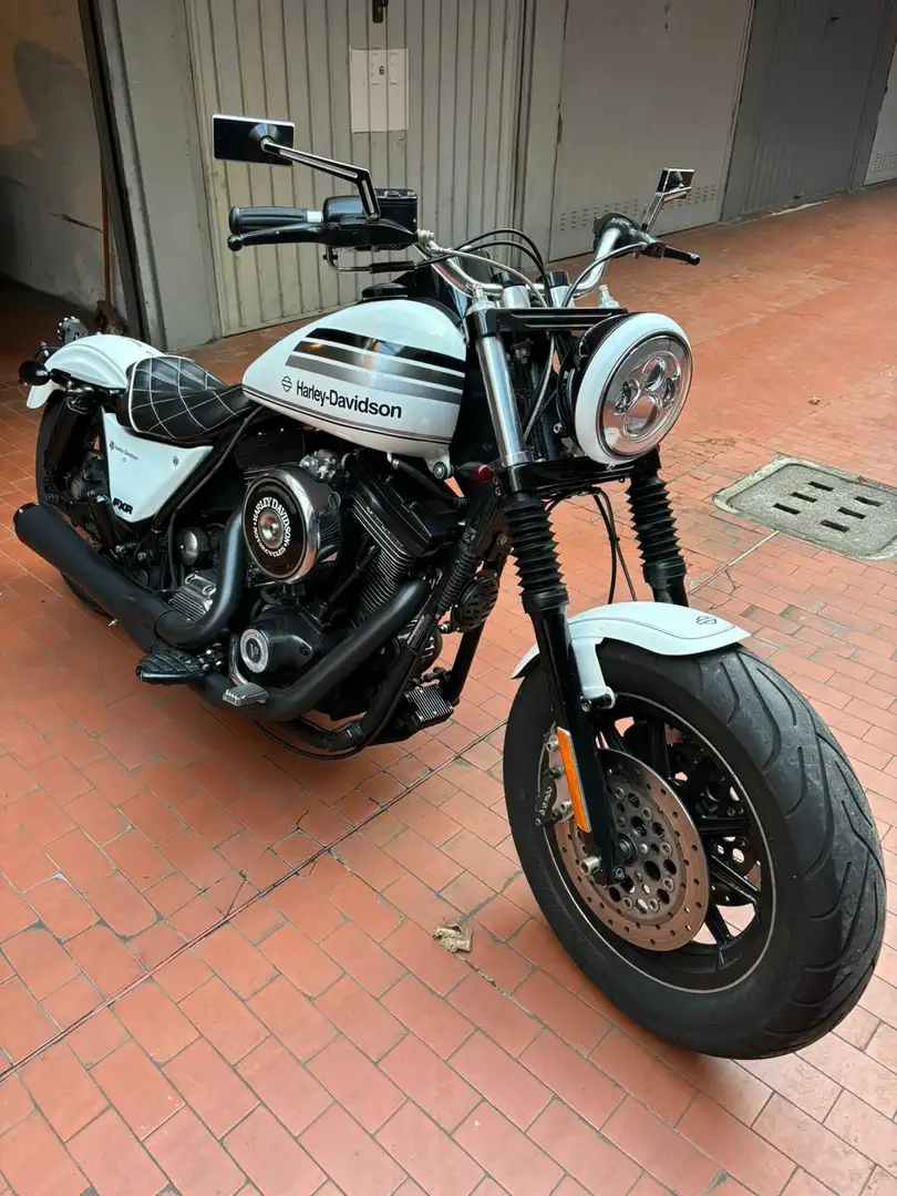 Harley-Davidson Dyna Low Rider FXLR 1340 Білий - 1