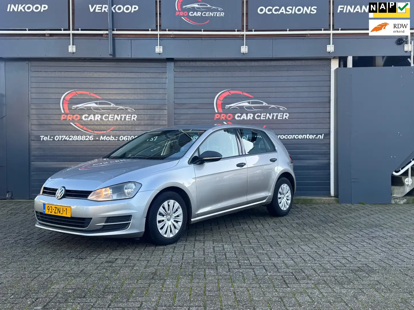 Volkswagen Golf 1.2 TSI Trendline AIRCO|CRUISE|NAVI|EL.RAMEN|NAVI| Grau - 1
