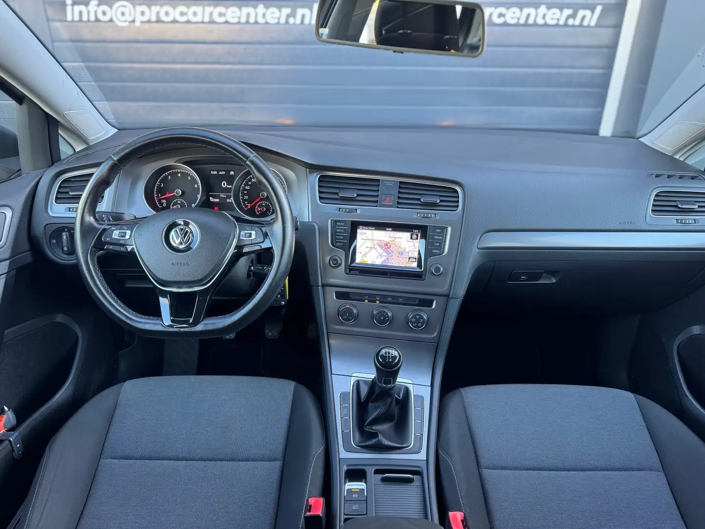 Volkswagen Golf 1.2 TSI Trendline AIRCO|CRUISE|NAVI|EL.RAMEN|NAVI| Grau - 2