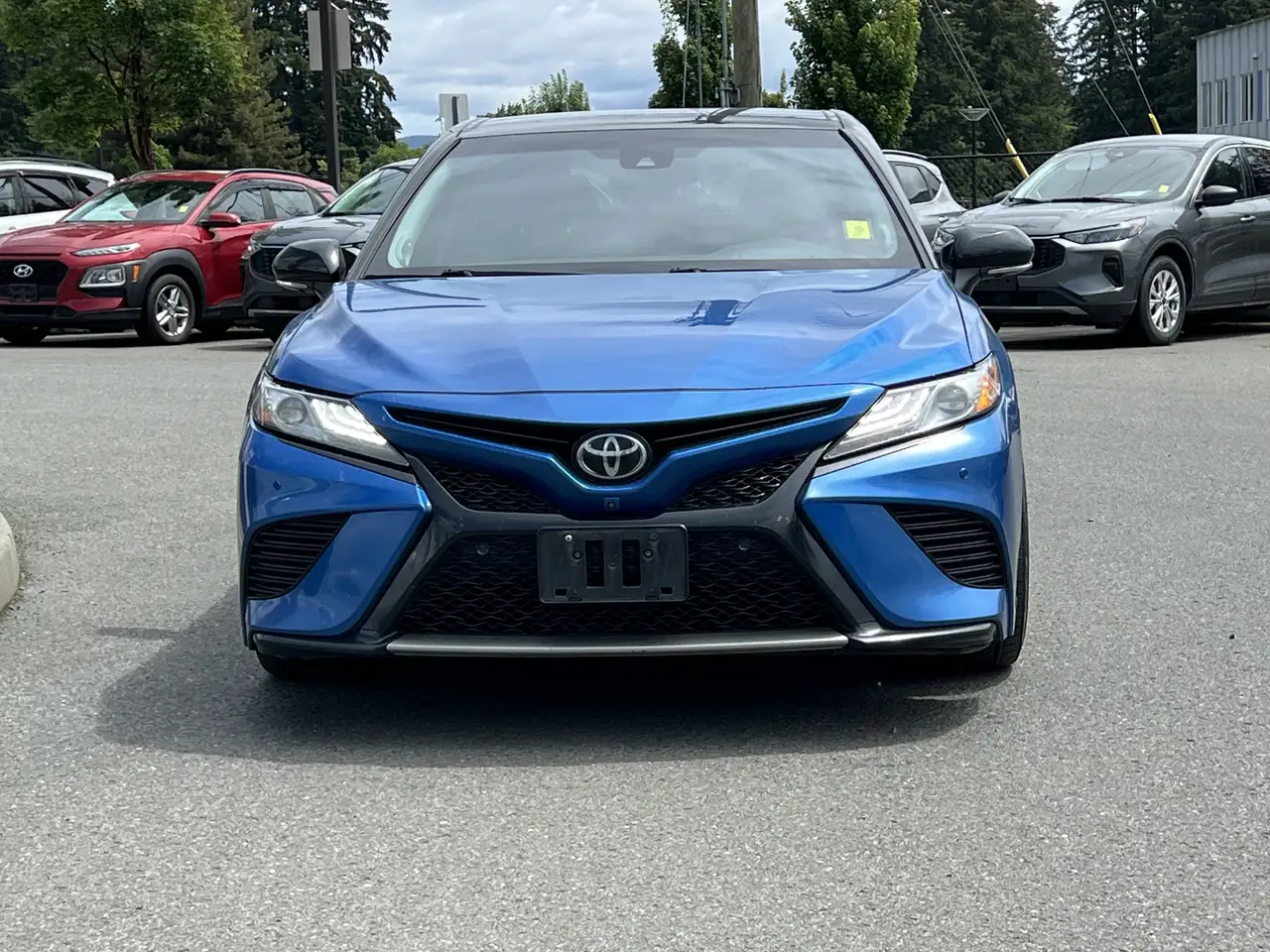 Toyota Camry снимка Toyota Camry