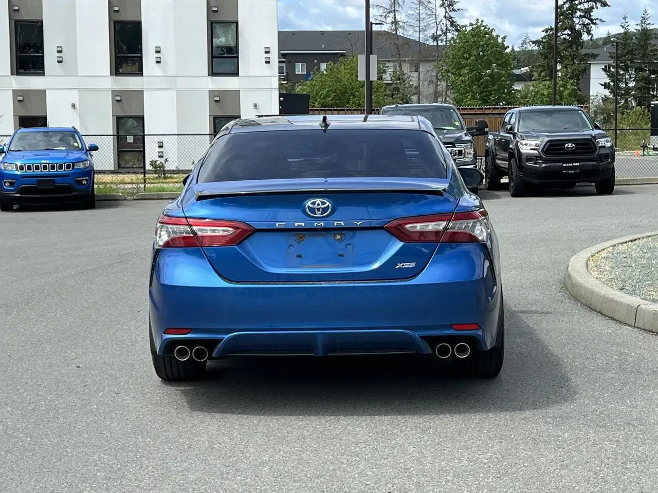 Toyota Camry снимка Toyota Camry