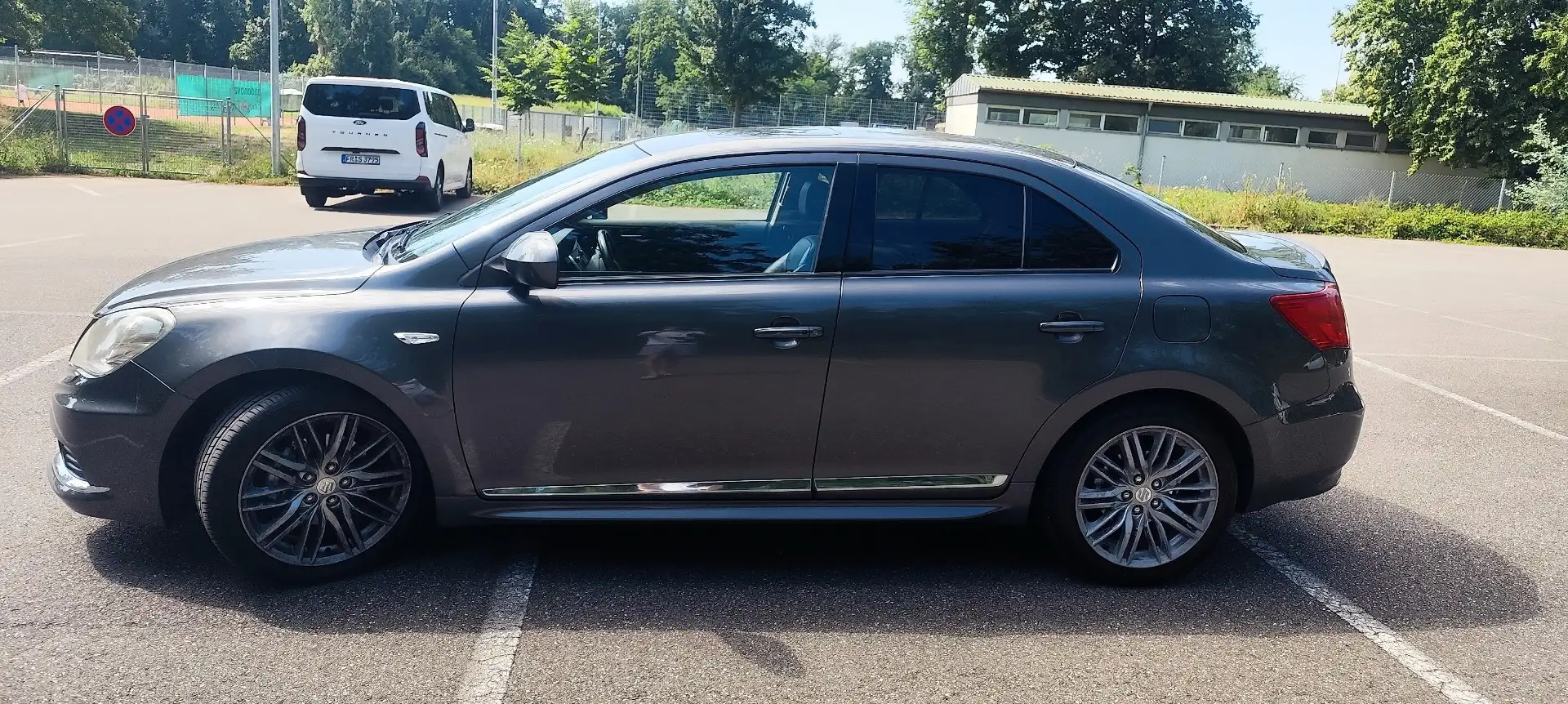 Suzuki Kizashi 2.4 4x4 CVT Sport - 2