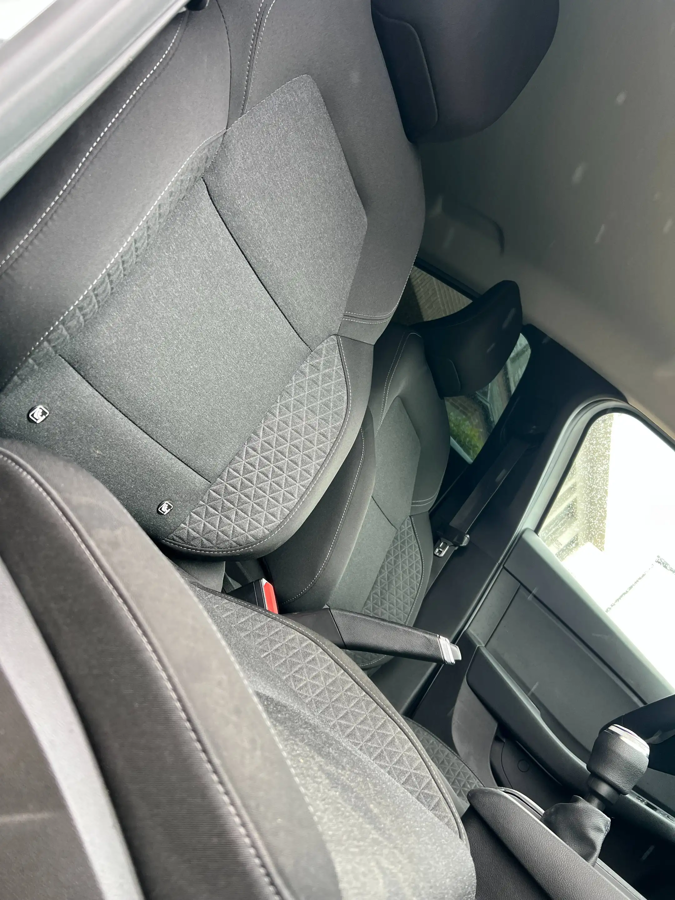 Renault Clio Clio 1.0 TCe Equilibre GPF — photo 10