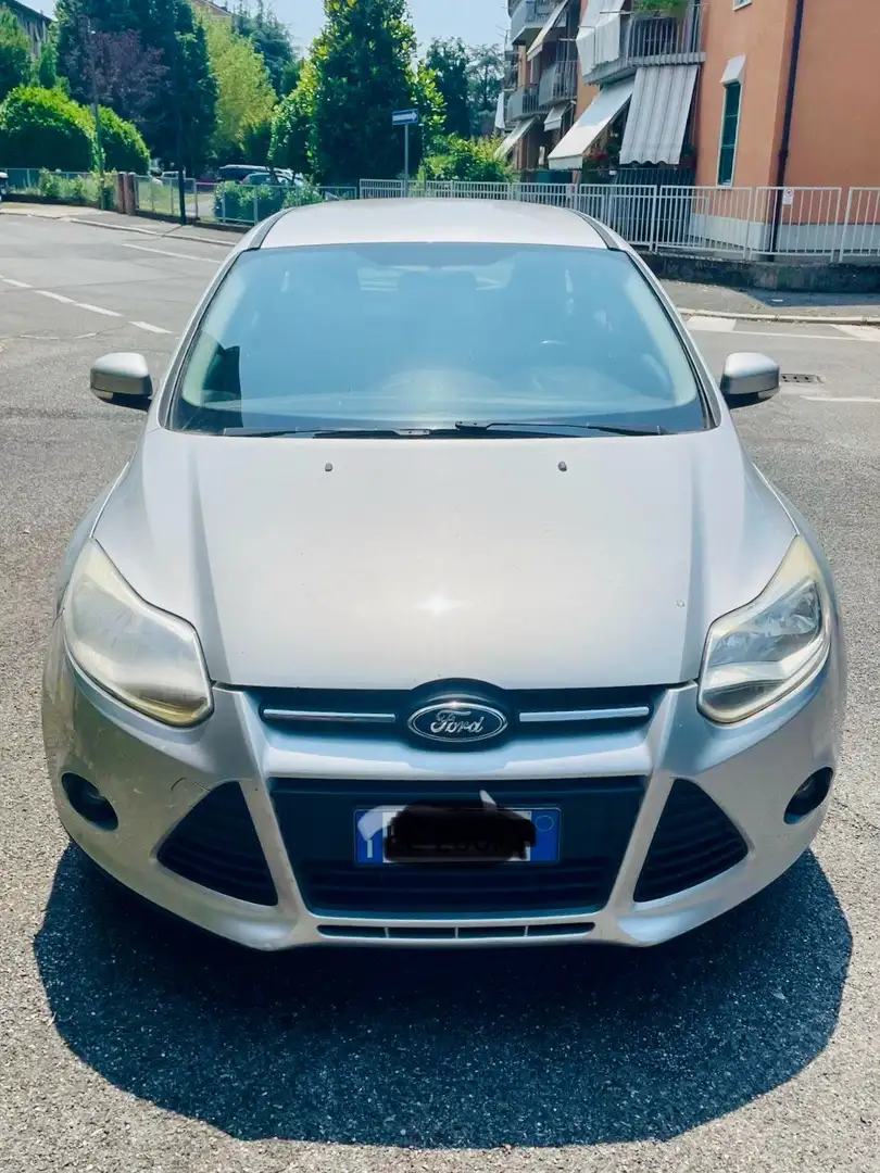 Ford Focus Turnier 1.6 TDCi DPF Start-Stopp-System Titanium - 1
