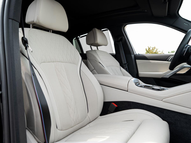 BMW X6 xDrive40d M-SportPRO 22 SKY Luft StHzg Massag — photo 14