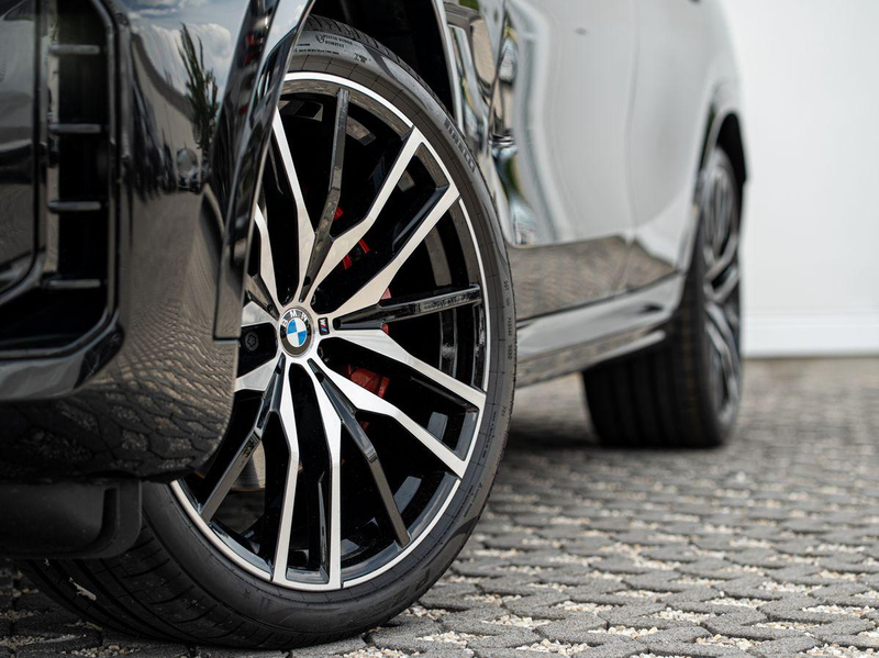 BMW X6 xDrive40d M-SportPRO 22 SKY Luft StHzg Massag — photo 4