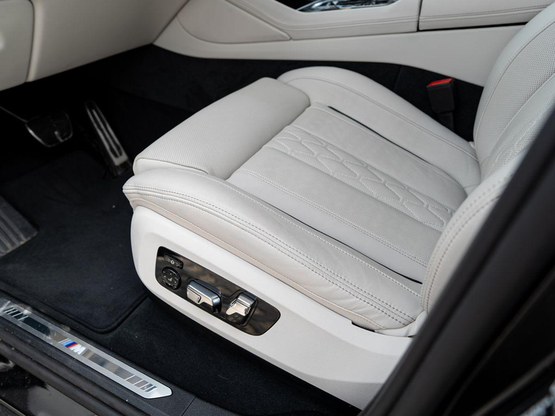 BMW X6 xDrive40d M-SportPRO 22 SKY Luft StHzg Massag — photo 8