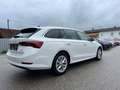 Skoda Octavia Combi 2,0 TDI Style DSG | HUD*RFK*ACC Weiß - thumbnail 3