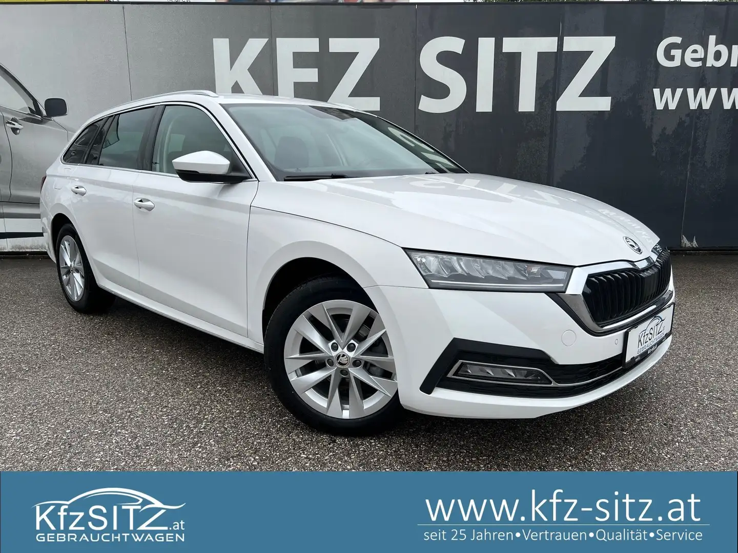 Skoda Octavia Combi 2,0 TDI Style DSG | HUD*RFK*ACC Weiß - 1