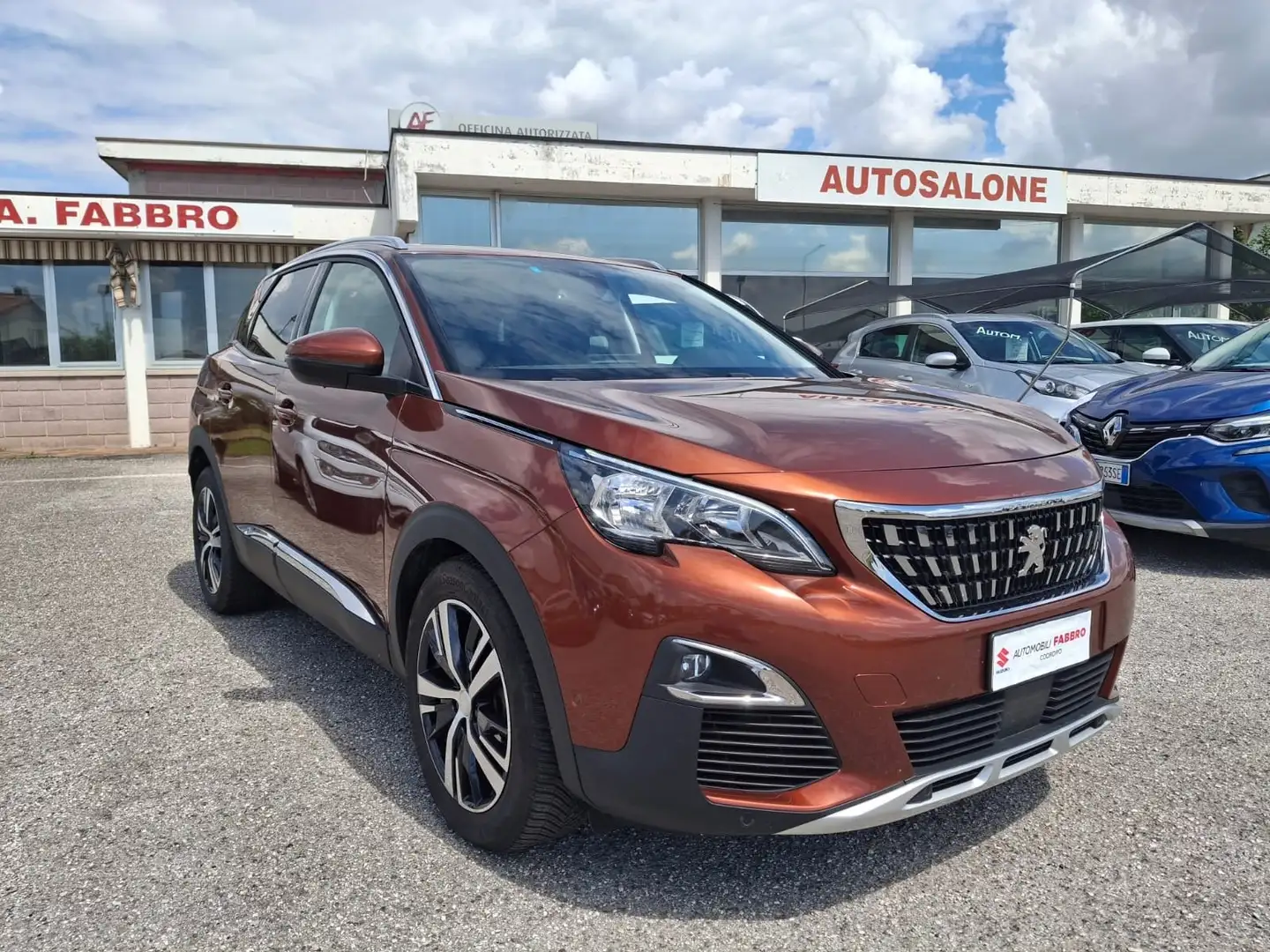 Peugeot 3008 3008 1.2 puretech t Active s Marrón - 1