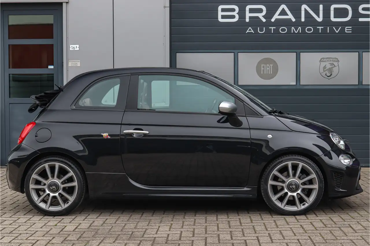 Abarth 595C 2022 — фото 12