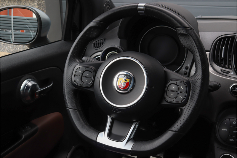 Abarth 595C 1.4 T-Jet Turismo 1e eig Full option Garantie — photo 16